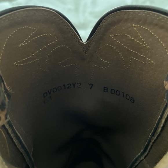 Lucchese Cheetah Print  Boots - Picture 10 of 12